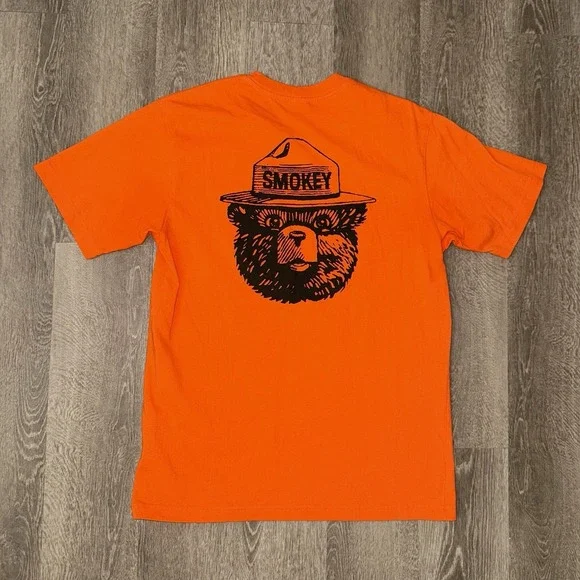 Filson Short Sleeve Pocket T Shirt Smokey Bear Men's Medium Flame Orange Cotton - Picture 4 of 7